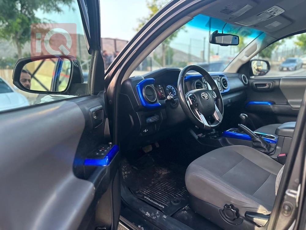 Toyota Tacoma